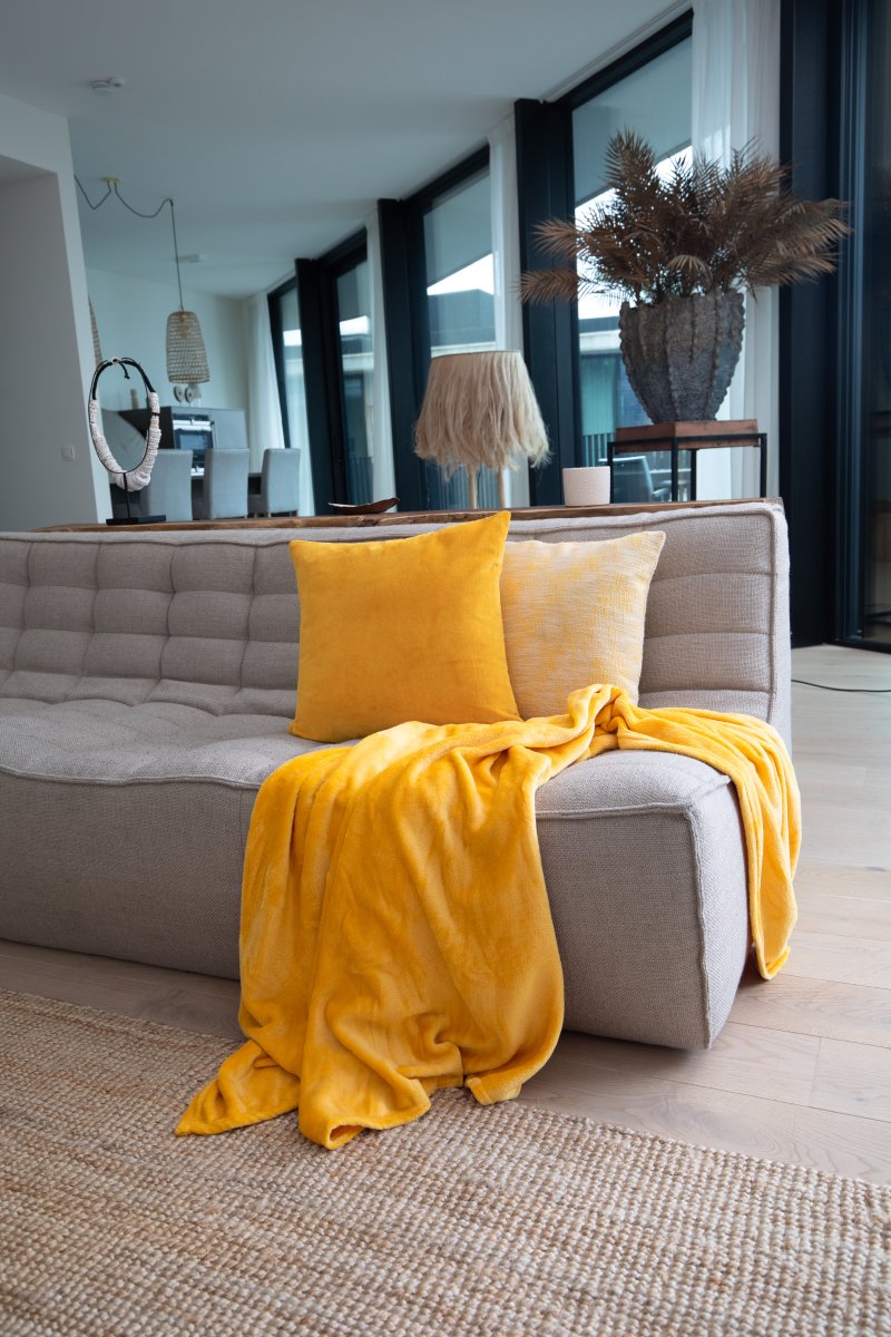 3450YELLOWSUNFLOWER_3.jpg&width=800
