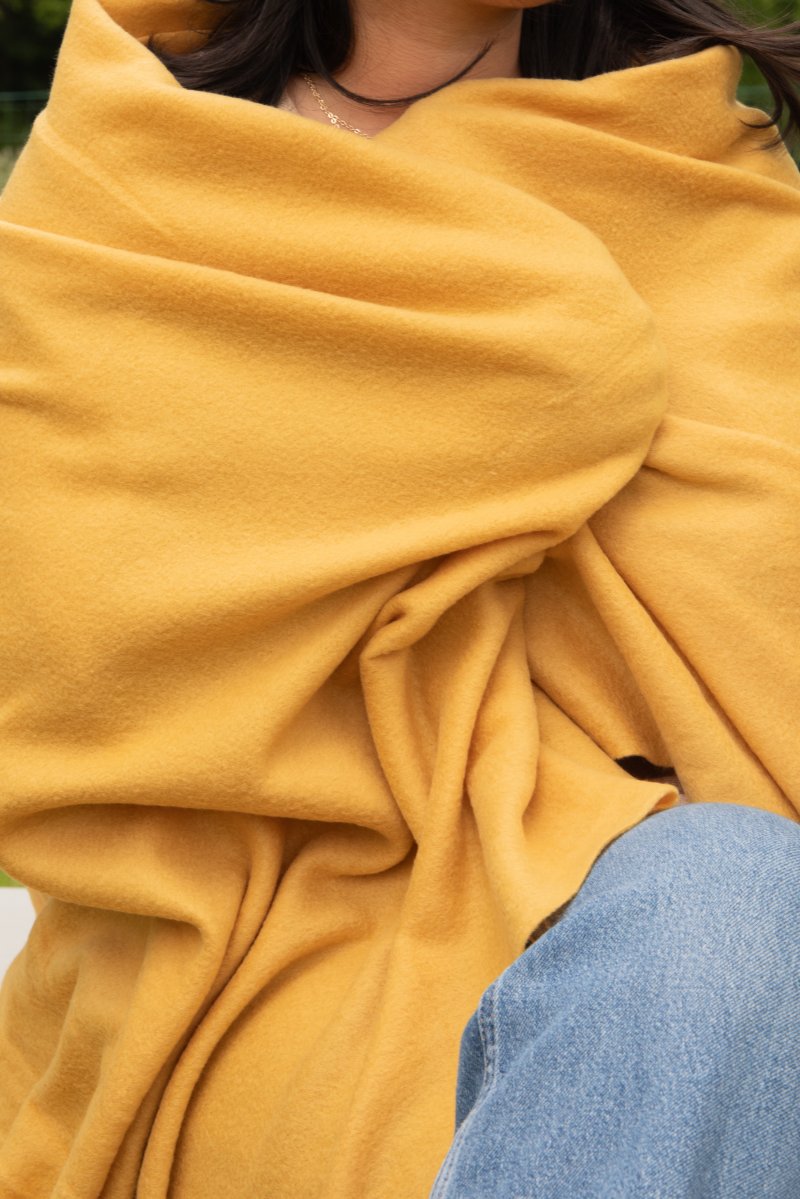 3615GOLDENYELLOW_3.jpg&width=800